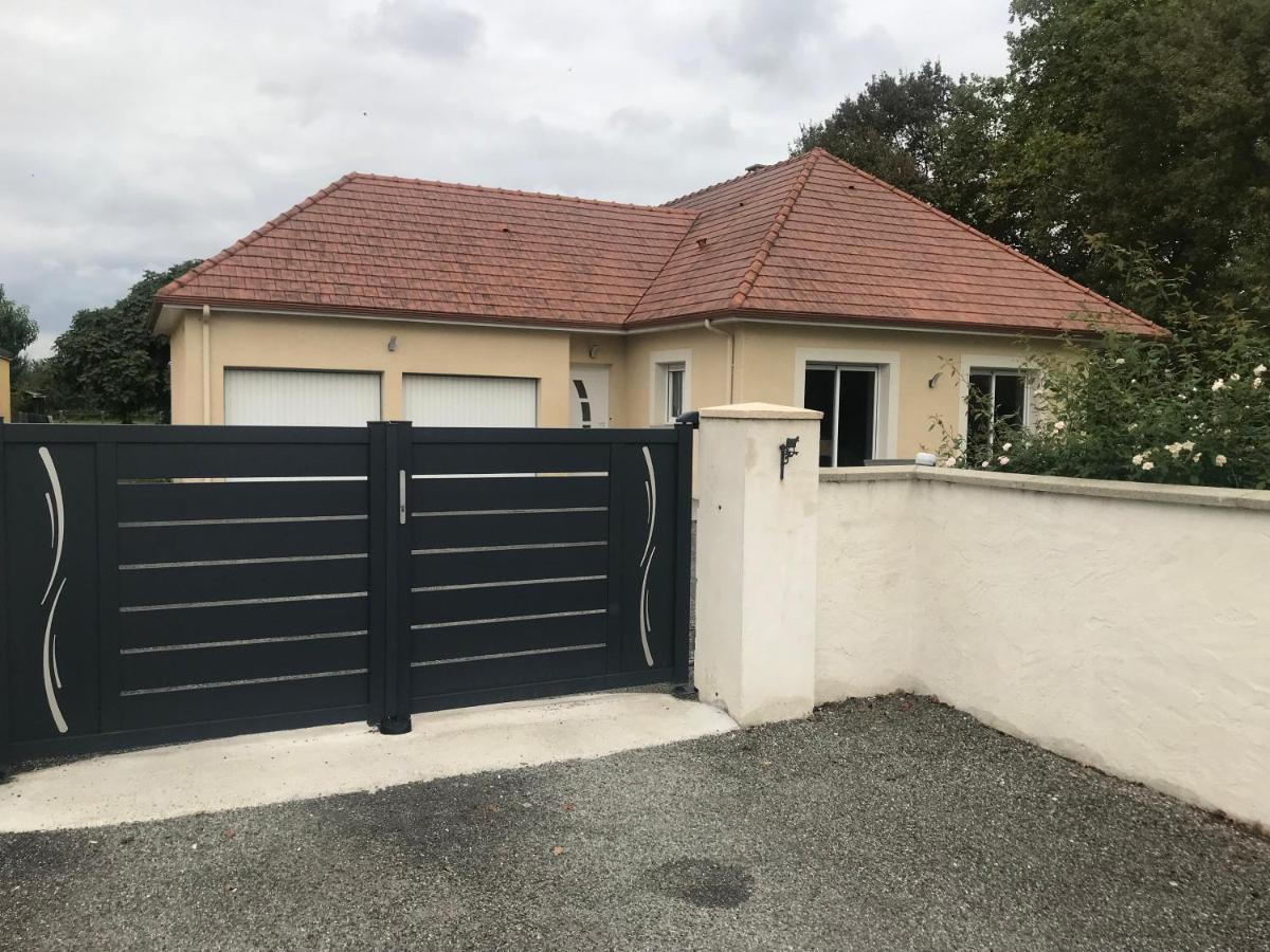 Ferienwohnung Chez Chris Oloron-Sainte-Marie Exterior foto